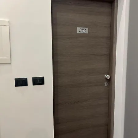 House Fifteen Гостевой дом Катания